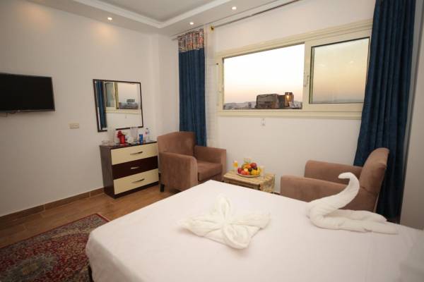 Chambre Triple avec Vue sur les Pyramides